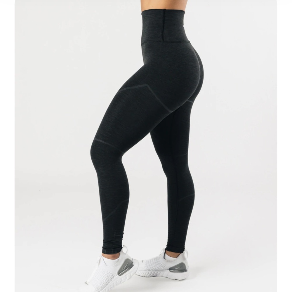Alphalete Leggings